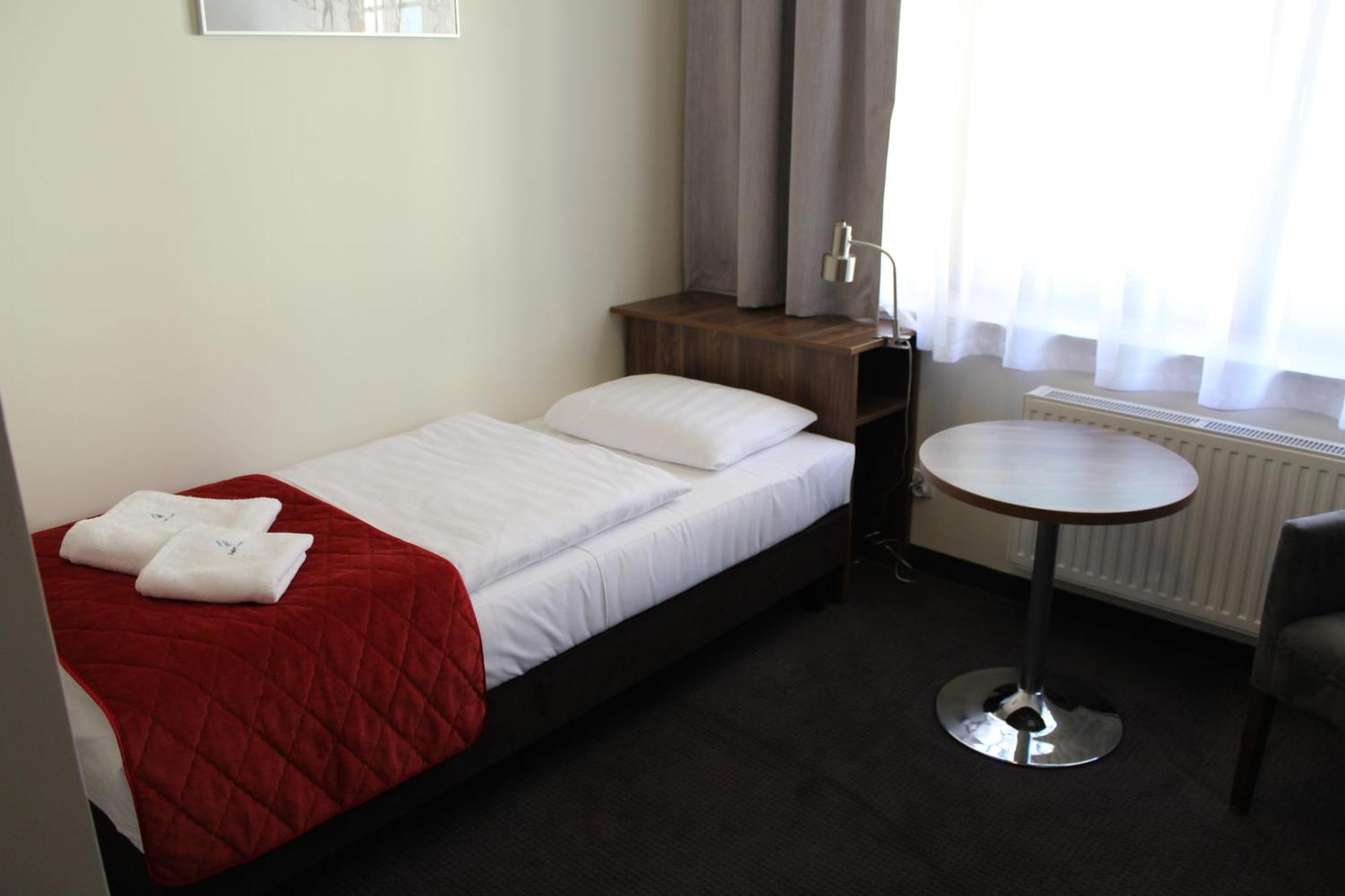 Hotel Dobry Klimat Шклярска Поремба Стая снимка