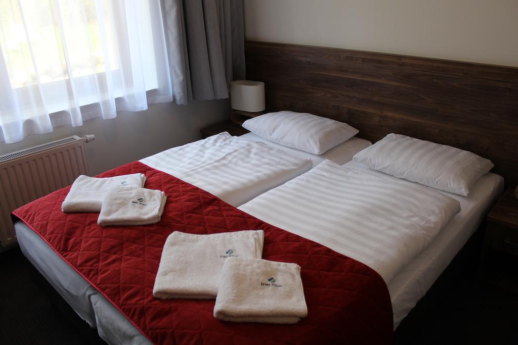 Hotel Dobry Klimat Шклярска Поремба Стая снимка
